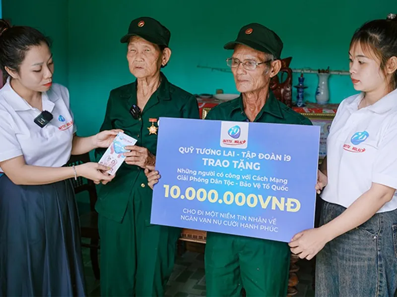 Đội ngũ Sumvip Club làm việc tận tâm